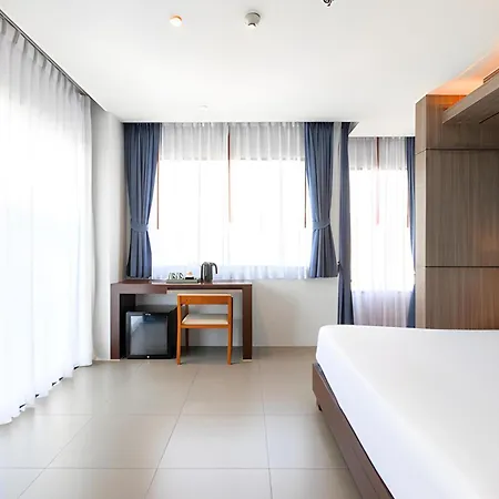 The Marina Phuket Hotel-3