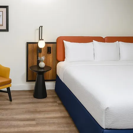 The Woodrose- Newly Renovated-2