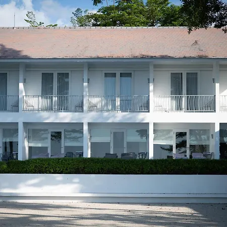 Lusa Beach Studios-3