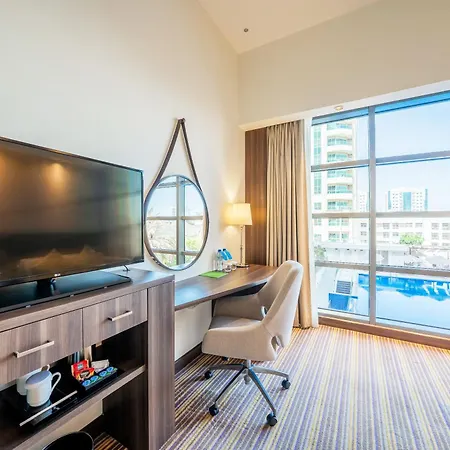 Hampton By Hilton Dubai Airport-2
