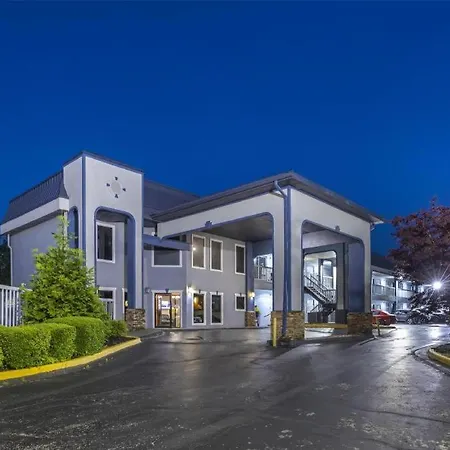 Best Western Fairwinds Inn-3