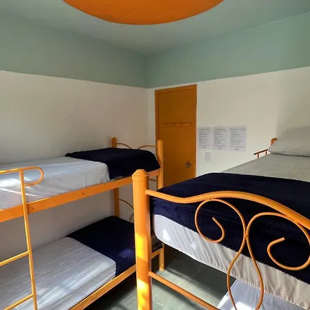Buena Onda Hostel-2