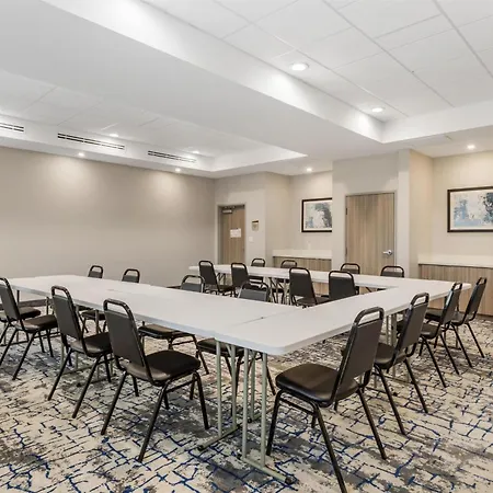 Best Western Plus Mid County-3