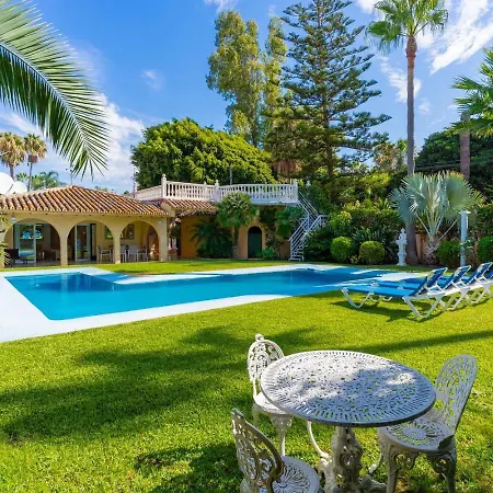 Exclusive villa El Messidor Puerto Banus Marbella-3
