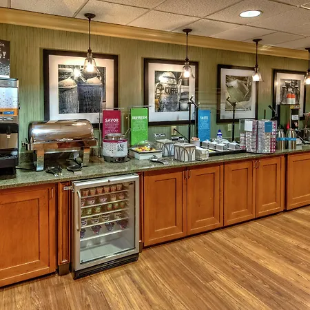 Hampton Inn Charlotte/Matthews-2