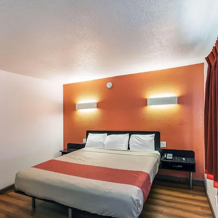 Motel 6-Dallas, Tx - South-2