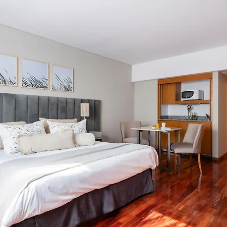 Argenta Tower Hotel & Suites-3