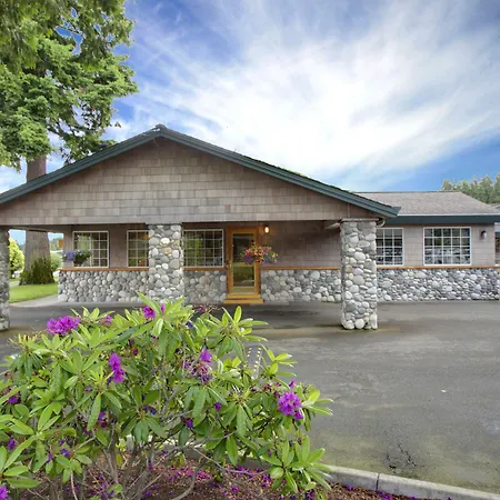 Poulsbo Inn & Suites-3