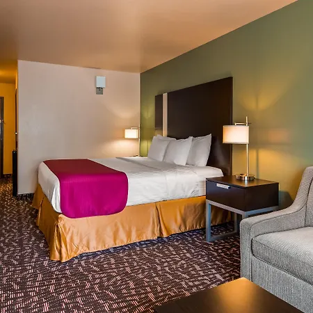 Best Western Plus The Woodlands-3