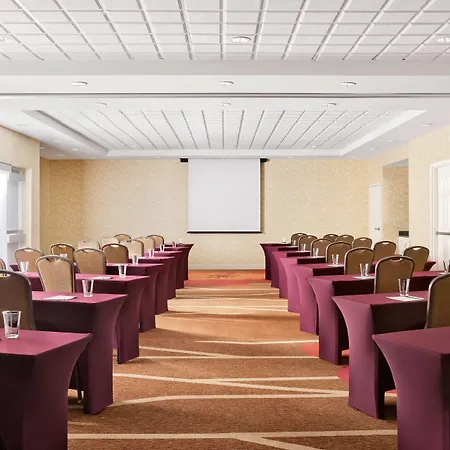 Hilton Garden Inn Providence Airport/Warwick-3