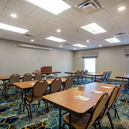 Hampton Inn Watertown-3