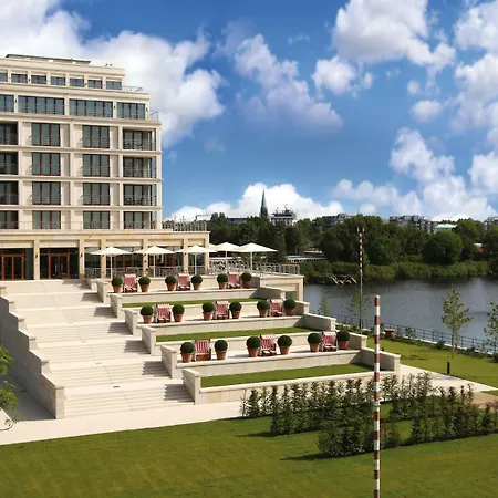 ATLANTIC Hotel Wilhelmshaven-3