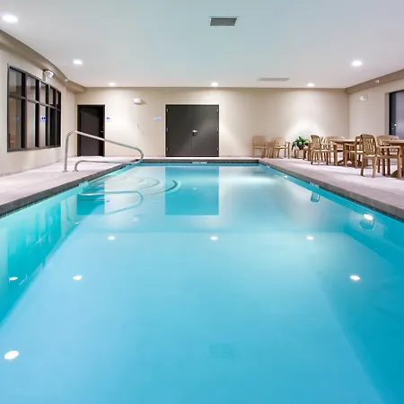 Holiday Inn Express Hotel & Suites Lander By Ihg-3