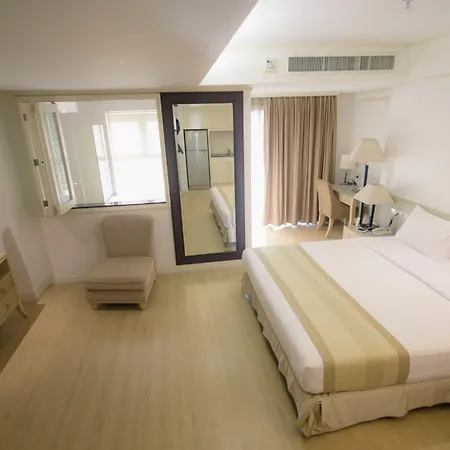 Hope Land Hotel Sukhumvit 24-2