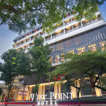West Point Hotel-2