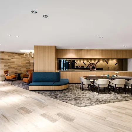Vibe Hotel North Sydney-3