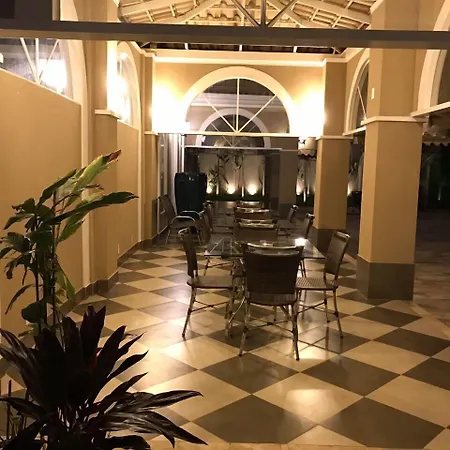 Hotel Oeste Plaza-2