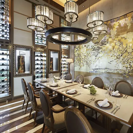 Four Seasons Hotel Tokyo At Otemachi-3