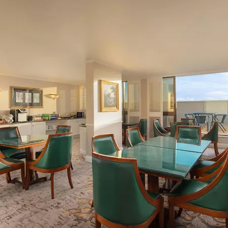 Lisbon Marriott Hotel-3