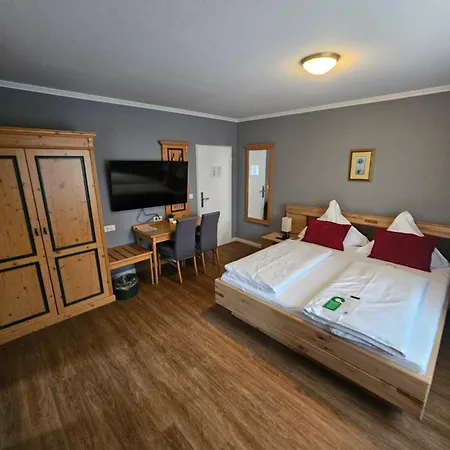 Hotel Zum Zeppelin Hamburg-2