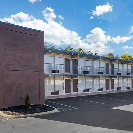 Quality Inn & Suites Easley - Greenville-2