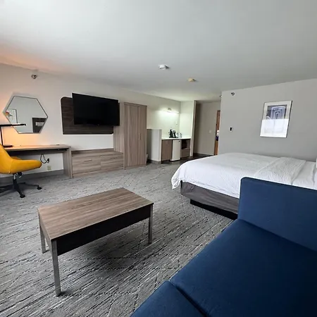 Holiday Inn Express Deforest Madison Area By Ihg-2