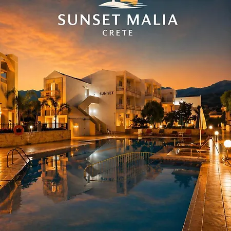 Sunset Apartments-3