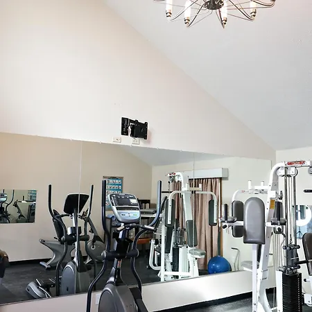 Rivertree Inn & Suites-3