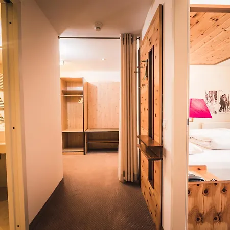 Hotel Enzian - Adults Only-2