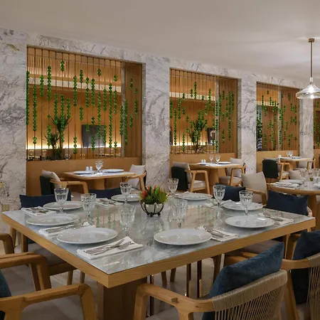 Moevenpick Hotel Istanbul Bosphorus-3