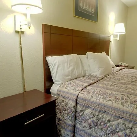 Americas Best Value Inn Newton-2