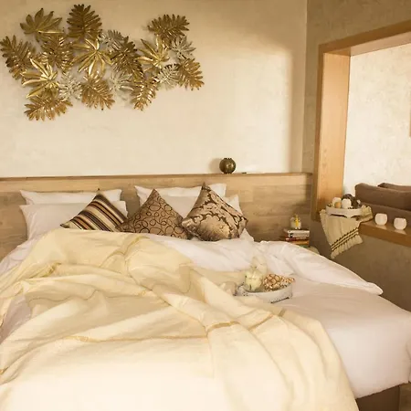 Mabrouk Hotel And Suites- Adult Only-2