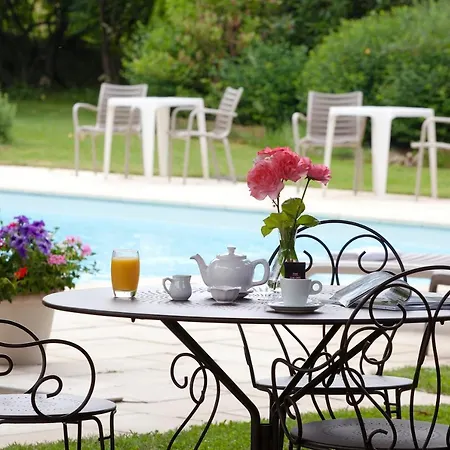 Logis Auberge Saint Simond-2