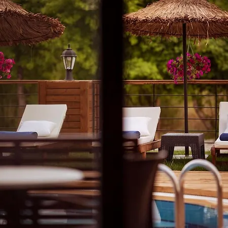 Arwen Hotel-2