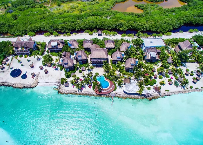 Romantic hotel: Hotel Villas Flamingos