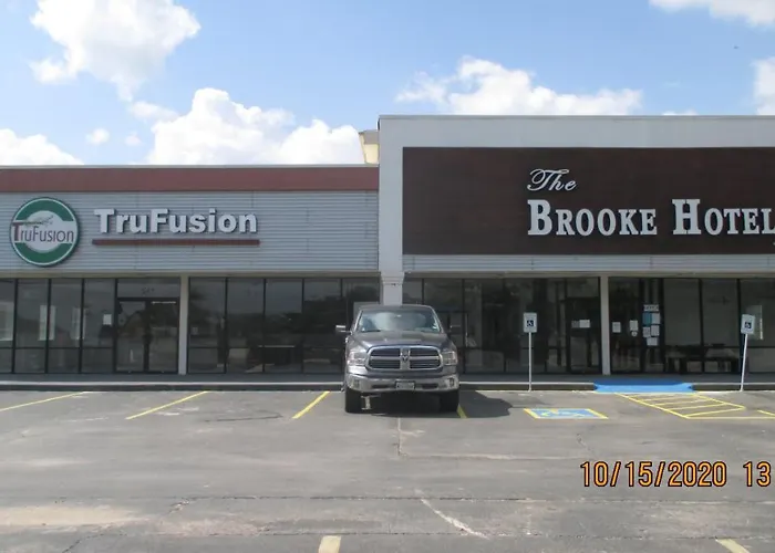 Cheap hotel: The Brooke Hotel