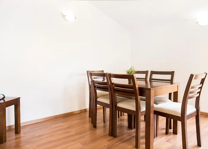 Vista Tarter Apartments