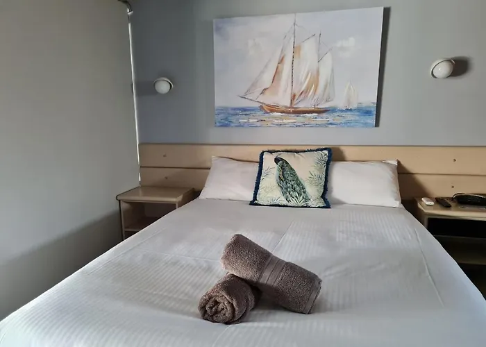 Court Motor Inn