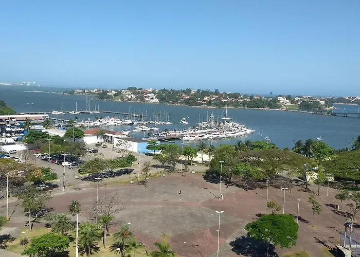 Bristol Praia do Canto Apart