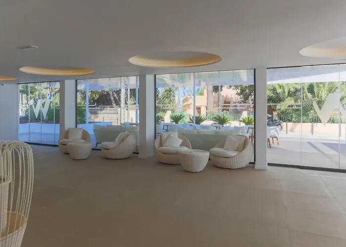 Сity center hotels Sunrise Suites