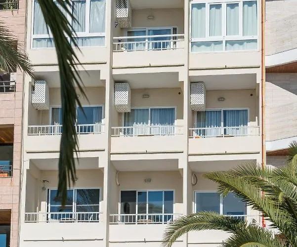 Hotel de 5 estrellas: Hostal Vista Alegre