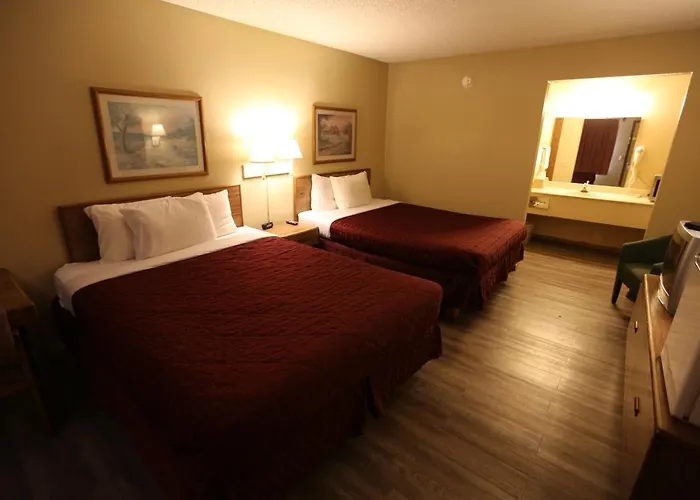 Ozark Swiss Inn