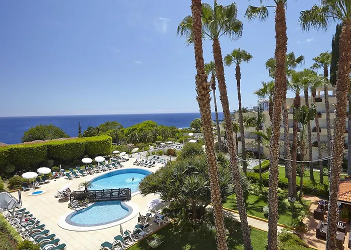 Beach hotel: Suite Hotel Eden Mar - Portobay