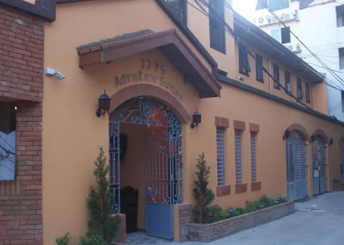Vacation rental: 1775 Adriatico Suites