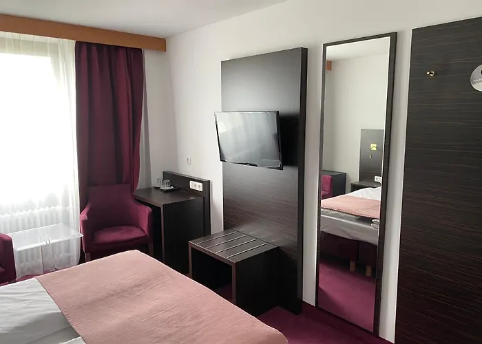 Hôtel bon marché: Hotel Montree