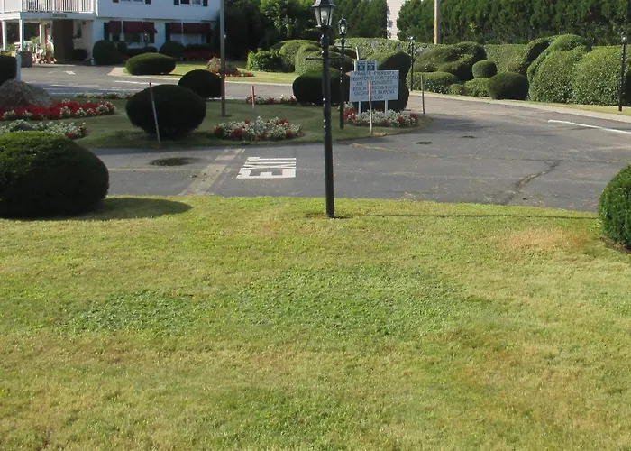 Long Beach Motor Inn