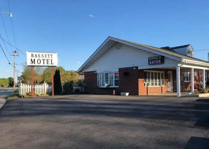 Motels Bassett