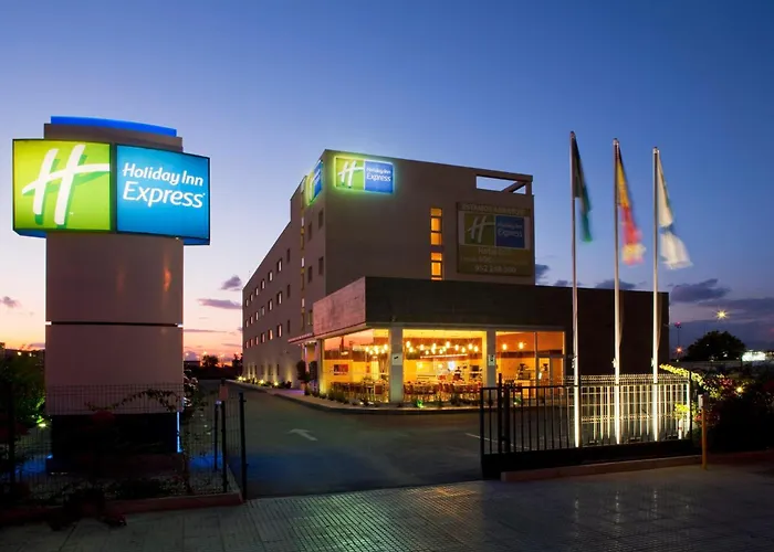  Holiday Inn Express Malaga Airport By Ihg