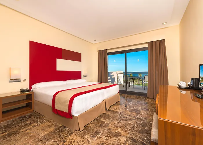  Estepona & Spa Resort