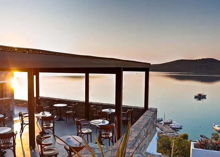 Boutique hotel only: Royal Marmin Bay Boutique & Art Hotel (Adults Only)